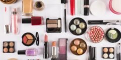 كيفية اختيار مستحضرات التجميل المناسبة لنوع البشرة والشعر؟