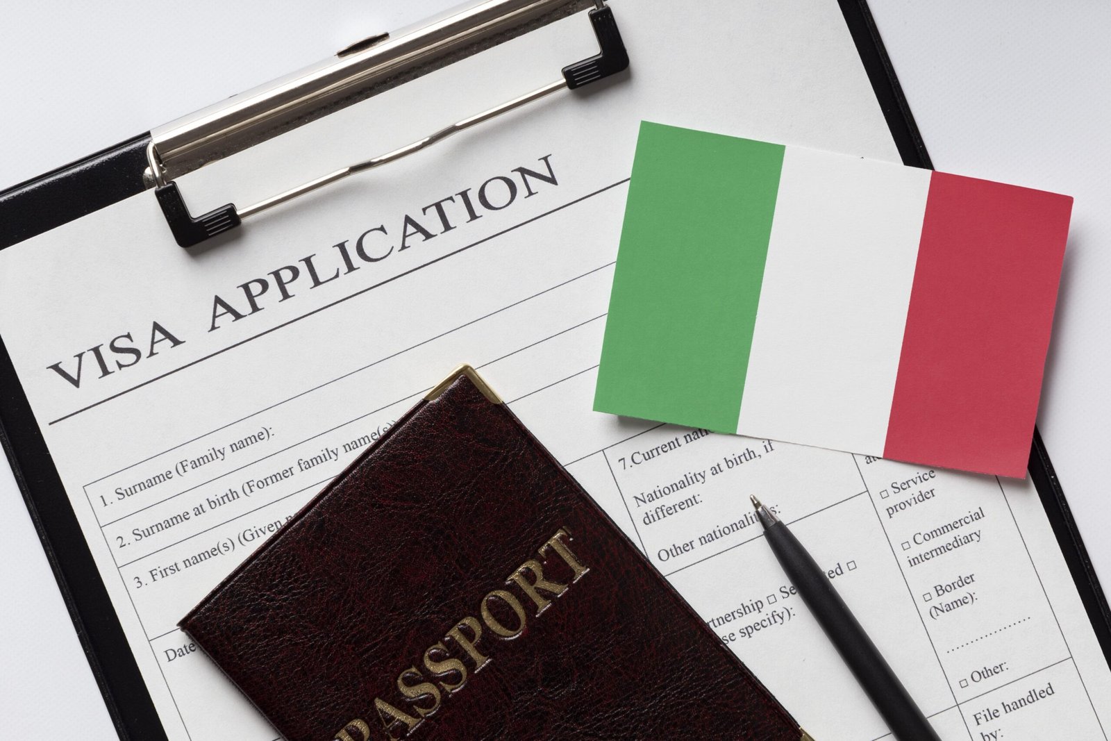 الهجرة إلى إيطاليا: الإجراءات والنصائح للدراسة والعمل في إيطاليا.