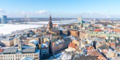 دليل السياحة لأفضل الأماكن والمأكولات والنصائح للسفر إلى السويد