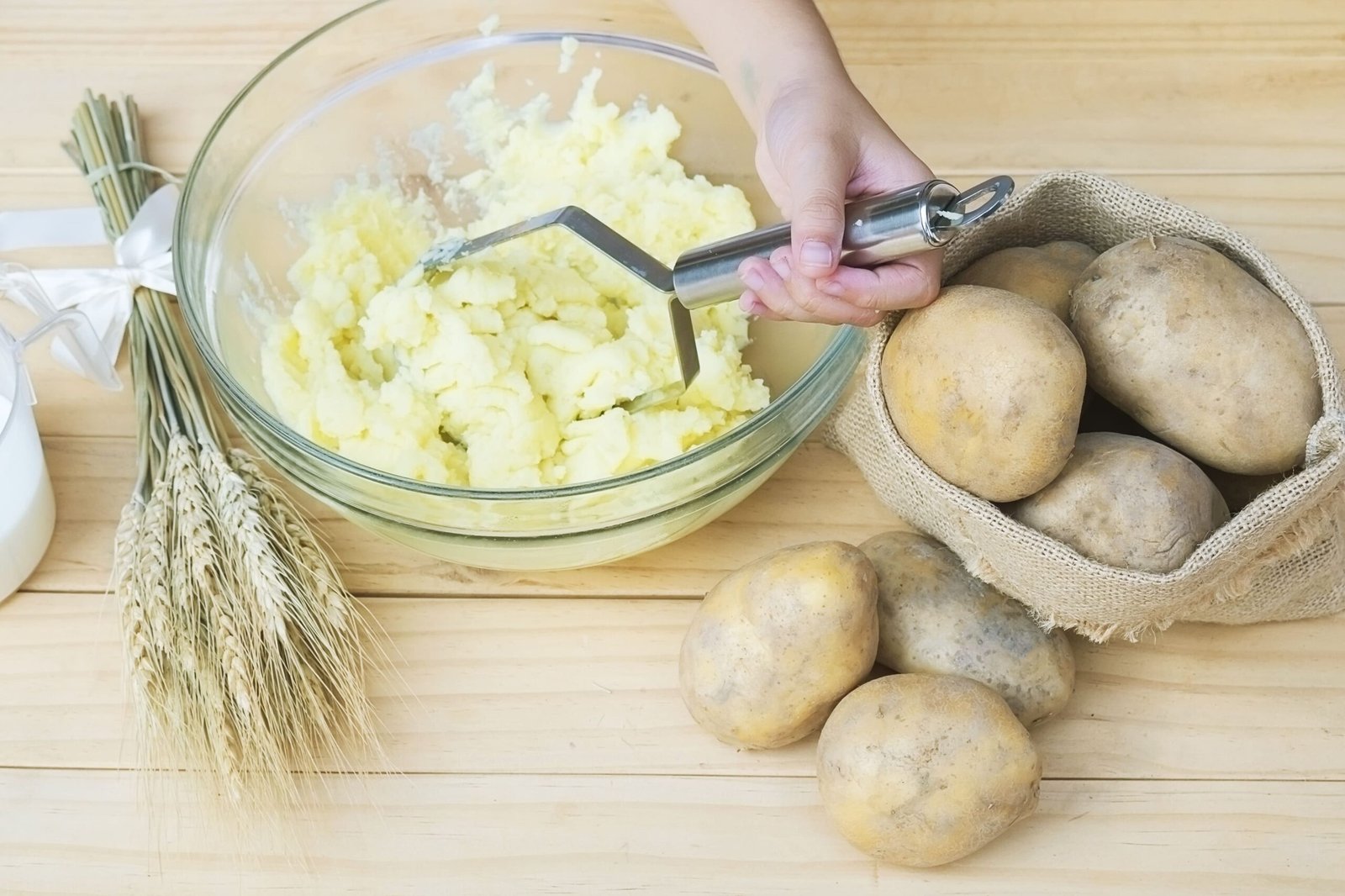 دليل شامل لطريقة طبخ مفركة البطاطا: تعلّم خطوات التحضير والتوابل المثالية