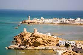 جزر عمان: استكشاف روعة الجمال الطبيعي والثقافة المتنوعة