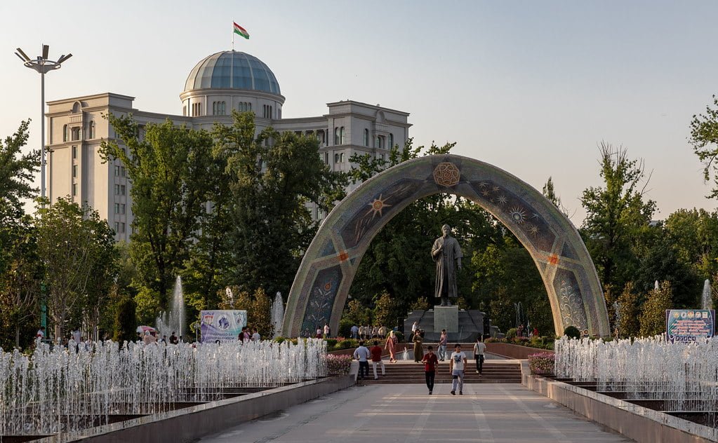 دوشنبه: عاصمة طاجيكستان، مدينة التاريخ والجمال الطبيعي