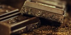 فوائد الشوكولاتة السوداء: 15 فائدة مذهلة للصحة