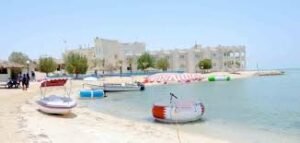 شاطئ أمواج في البحرين